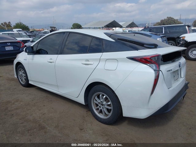 Toyota Prius Two 2016 JTDKBRFU0G3011705 Image 3