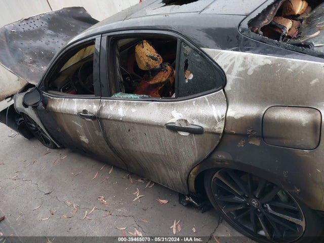 Toyota CAMRY XSE 2020 4T1K61AK2LU332687 Image 13
