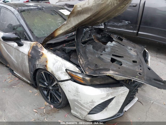 Toyota CAMRY XSE 2020 4T1K61AK2LU332687 Image 16