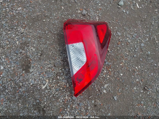 Honda FIT LX 2015 3HGGK5H5XFM766010 Image 12