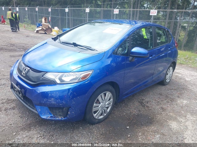 Honda FIT LX 2015 3HGGK5H5XFM766010 Image 2