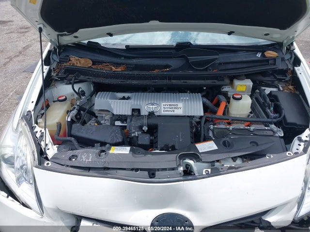 Toyota Prius Three 2015 JTDKN3DU8F1990228 Image 10
