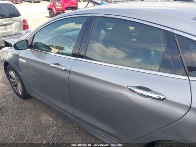 1C3CCCAB7GN136388 Chrysler 200 Limited