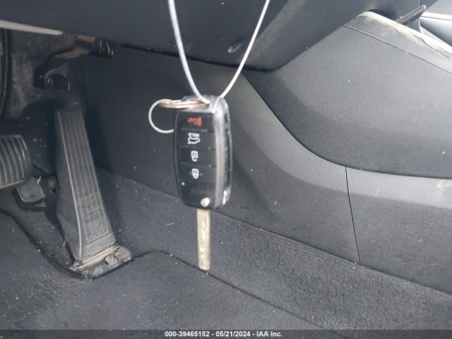 2017 KIA SORENTO 5XYPG4A33HG294140 Photo 10