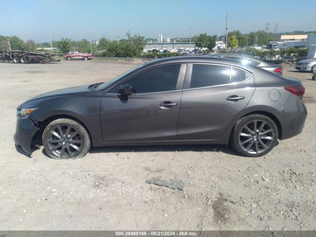 3MZBN1W31JM181977 Mazda Mazda3 Grand Touring