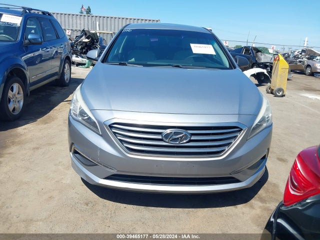 Hyundai SONATA SE 2015 5NPE24AF5FH007550 Image 12