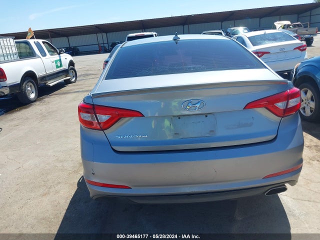 Hyundai SONATA SE 2015 5NPE24AF5FH007550 Image 16