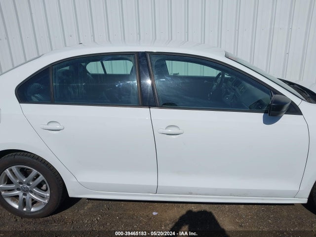 3VW2K7AJ4FM354075 Volkswagen Jetta 2.0l S