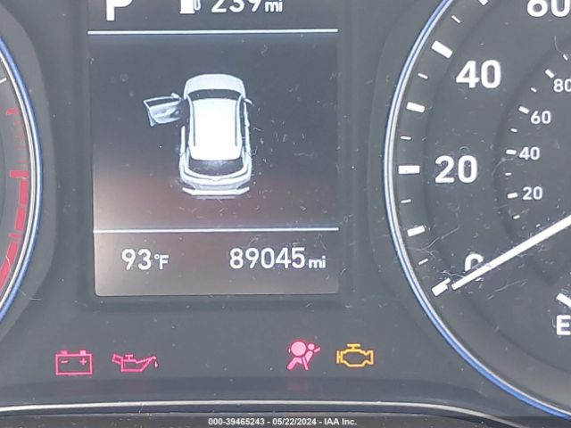 KM8K1CAAXKU360401 Hyundai Kona Se