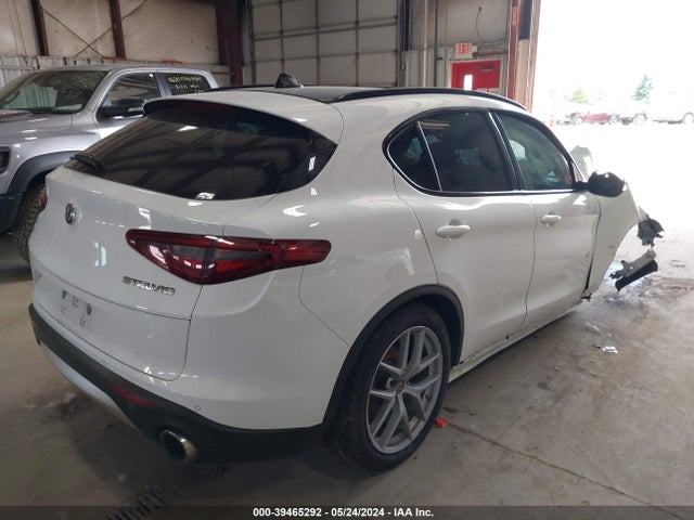 ZASPAKBN9K7C33439 Alfa Romeo Stelvio Ti Sport Awd