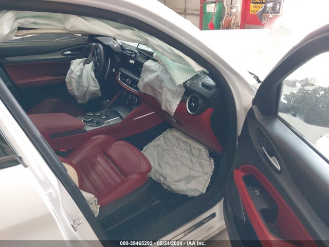 ZASPAKBN9K7C33439 Alfa Romeo Stelvio Ti Sport Awd