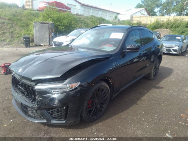 ZN661XUA8NX402221 Maserati Levante Gt