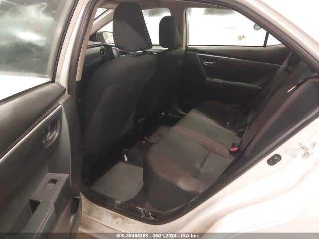 Toyota COROLLA LE 2018 5YFBURHE8JP767748 Image 8