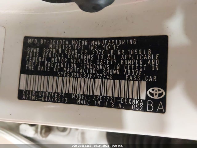 Toyota COROLLA LE 2018 5YFBURHE8JP767748 Image 9