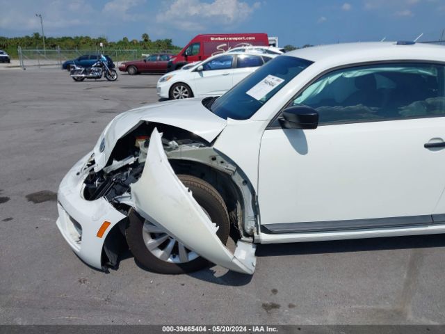 3VWFD7ATXJM704508 Volkswagen Beetle 2.0t Coast/2.0t S