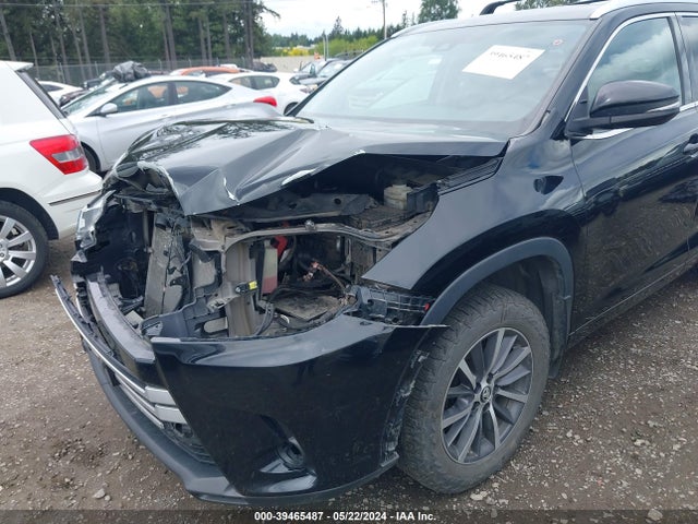 Toyota Highlander Xle 2018 5TDJZRFHXJS842564 Image 6