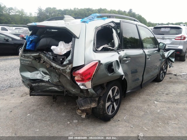 Subaru Forester 2.5i Premium 2017 JF2SJAEC9HH413533 Image 4