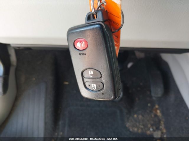 JTDZN3EUXE3312662 Toyota Prius V Three