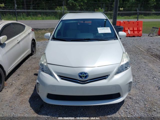 JTDZN3EUXE3312662 Toyota Prius V Three