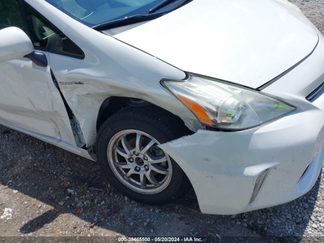 JTDZN3EUXE3312662 Toyota Prius V Three