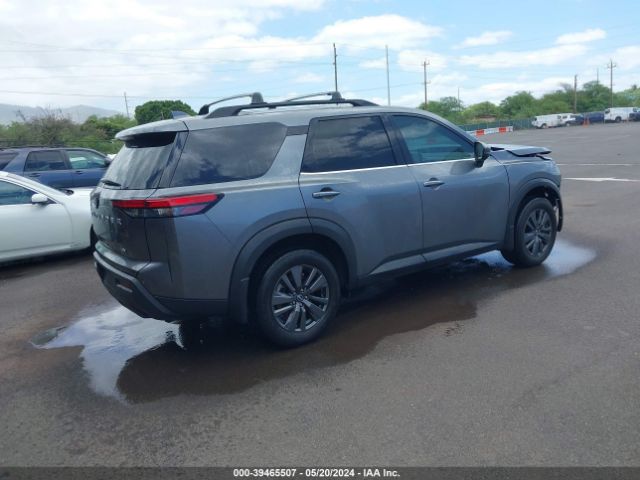5N1DR3BA0NC217872 Nissan Pathfinder Sv 2wd
