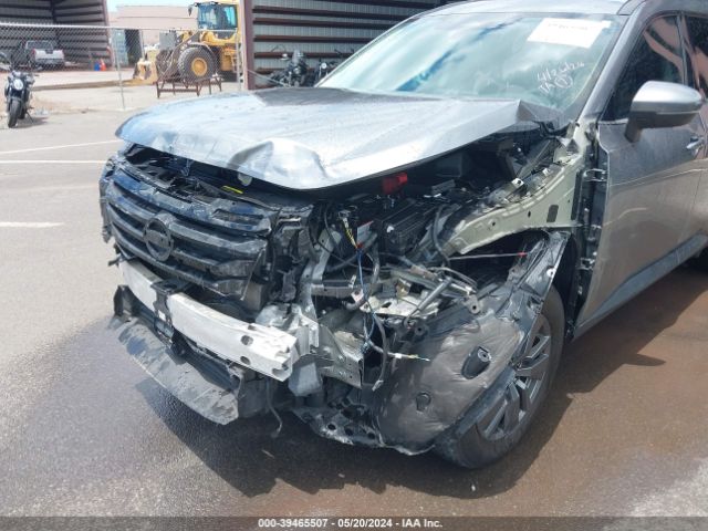 5N1DR3BA0NC217872 Nissan Pathfinder Sv 2wd