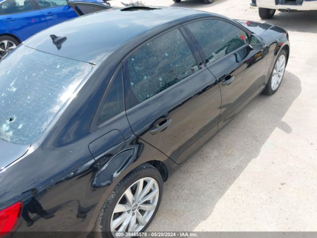WAUGNAF4XHN015620 Audi A4 2.0t Premium