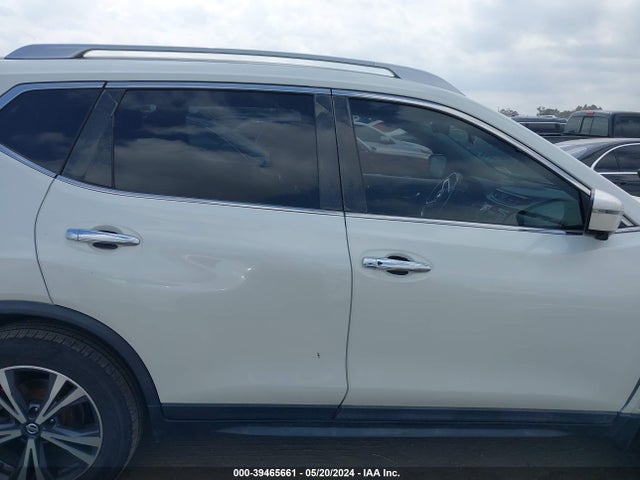 Nissan ROGUE SV 2019 JN8AT2MT8KW265376 Image 14