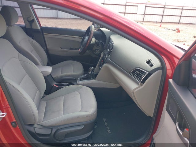 Hyundai 2017 2017 5NPD74LFXHH081091 Image 21