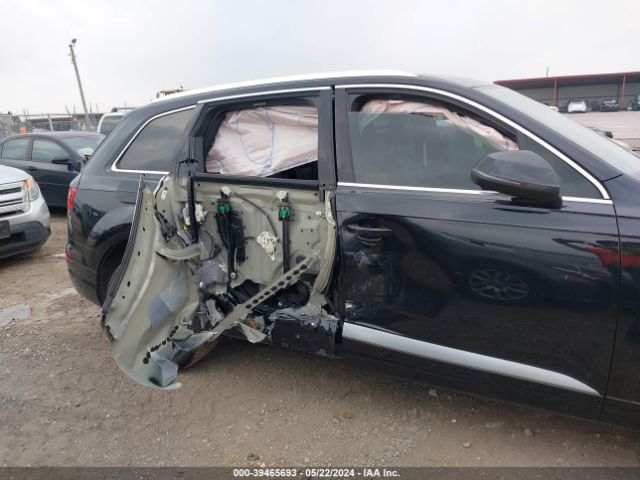 WA1LAAF73KD013366 Audi Q7 55 Premium