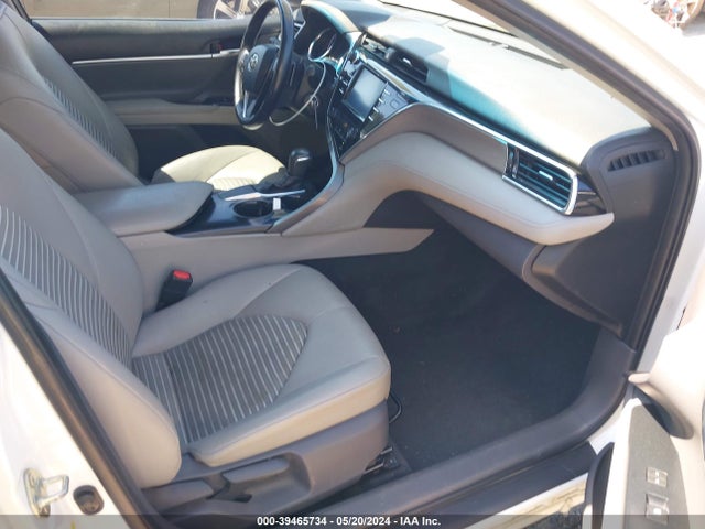 Toyota CAMRY SE 2018 4T1B11HK4JU139653 Image 5