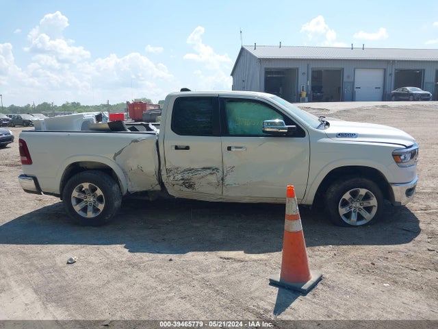 1C6RREDT7LN277807 RAM 1500 Laramie Quad Cab 4x2 6'4 Box