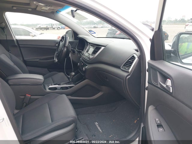 Hyundai Tucson Night 2017 KM8J33A26HU550395 Image 5