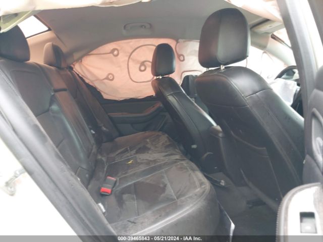 1G11H5SL6EF118777 Chevrolet Malibu 1lz
