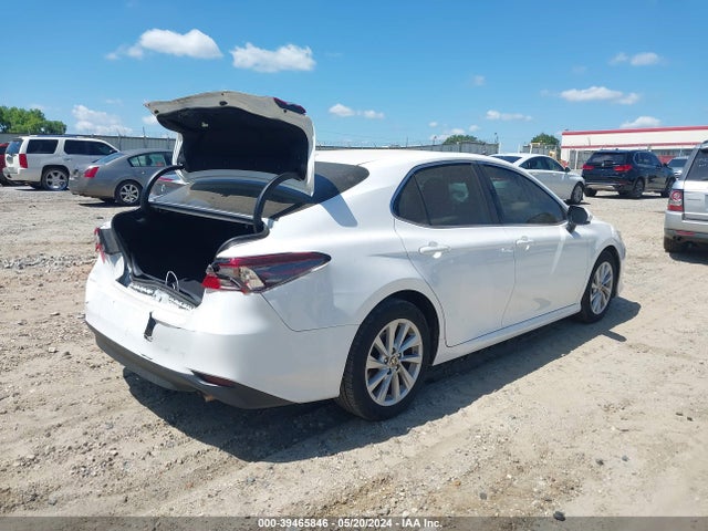 Toyota CAMRY LE 2021 4T1C11AK2MU612002 Image 4