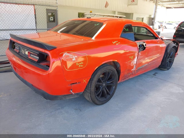 Dodge Challenger Sxt 2018 2C3CDZAG7JH339132 Image 4