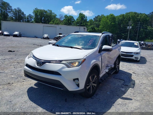 Toyota Rav4 Xle 2017 2T3WFREV1HW346051 Image 2