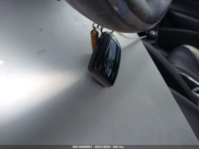 19UDE2F3XKA001817 Acura Ilx Standard