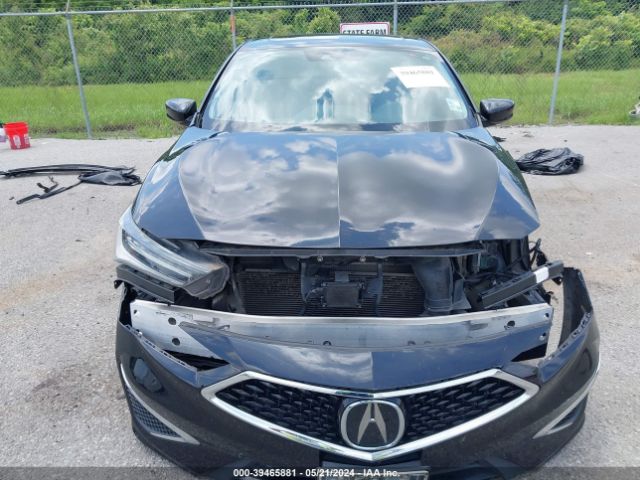 19UDE2F3XKA001817 Acura Ilx Standard