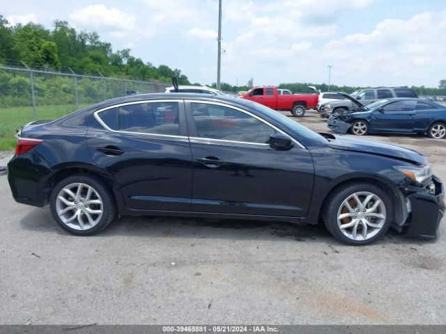 19UDE2F3XKA001817 Acura Ilx Standard