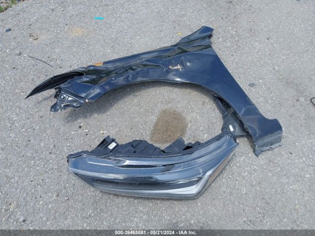 19UDE2F3XKA001817 Acura Ilx Standard