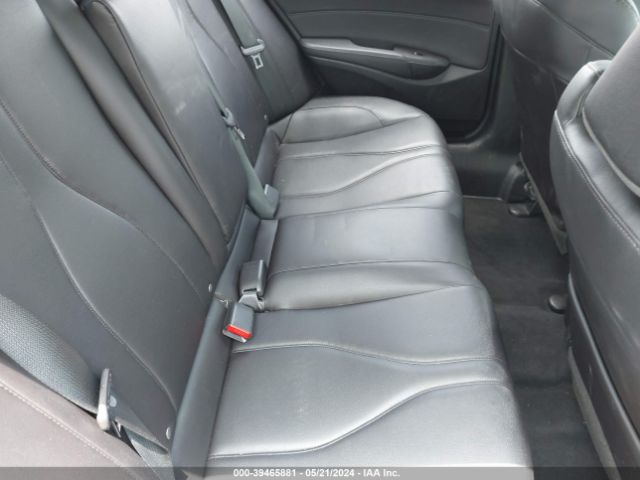 19UDE2F3XKA001817 Acura Ilx Standard