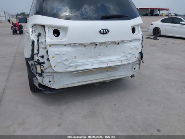 KNDMB5C18K6494850 KIA SEDONA EX