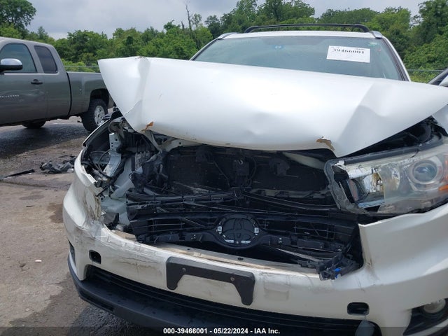 Toyota Highlander Xle V6 2015 5TDKKRFH4FS102864 Image 10