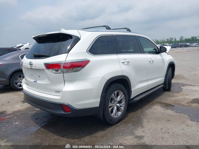 Toyota Highlander Xle V6 2015 5TDKKRFH4FS102864 Image 4