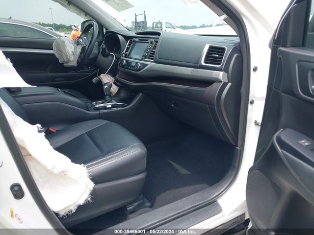 Toyota Highlander Xle V6 2015 5TDKKRFH4FS102864 Image 5