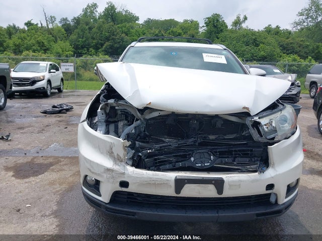 Toyota Highlander Xle V6 2015 5TDKKRFH4FS102864 Image 6