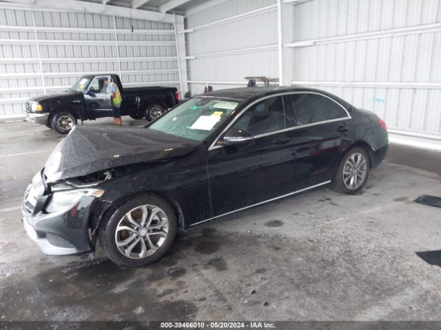 55SWF4JB0HU200579 Mercedes-Benz C 300 Luxury/sport