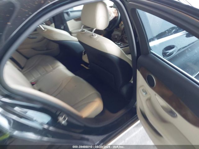 55SWF4JB0HU200579 Mercedes-Benz C 300 Luxury/sport