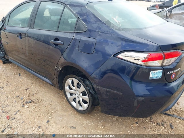Toyota COROLLA LE 2022 5YFEPMAE8NP319131 Image 17